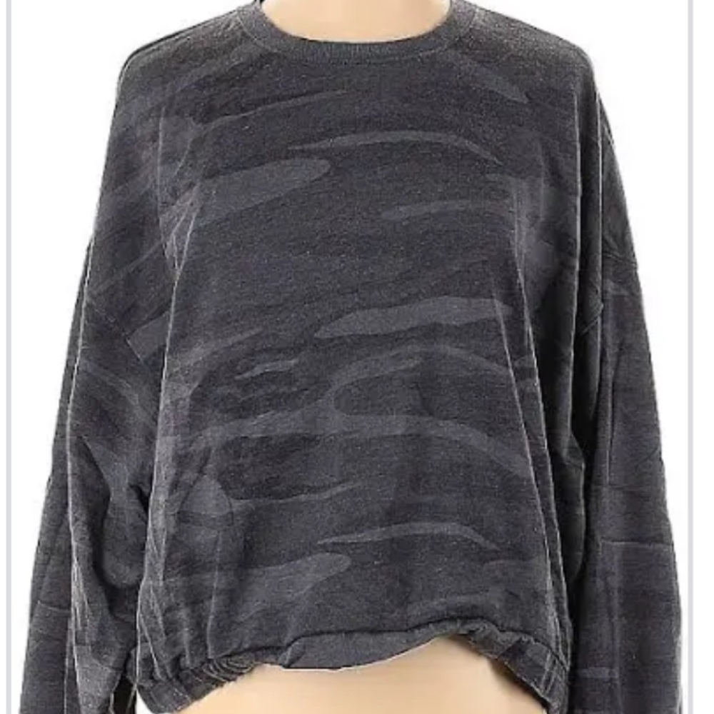 Z SUPPLY - XS Camo Sweatshirt
